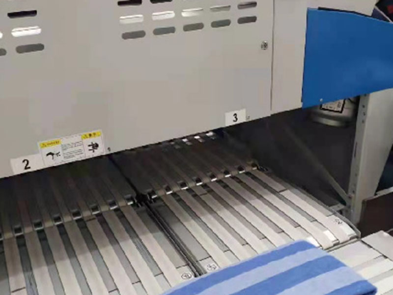 枞阳巾类折叠机-01